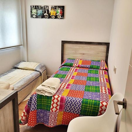 Poeta 2 Bedroom Apartment Fuengirola Buitenkant foto